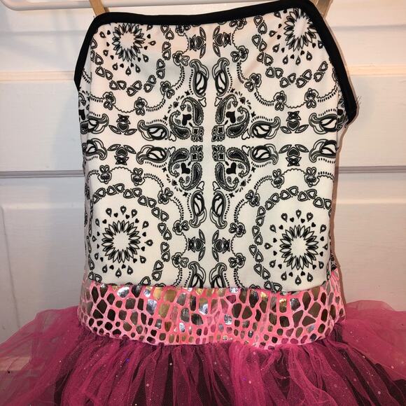 Weissman Girls’ Dance Ballerina Costume Black White Pink Size MC 10/12 - Picture 3 of 8
